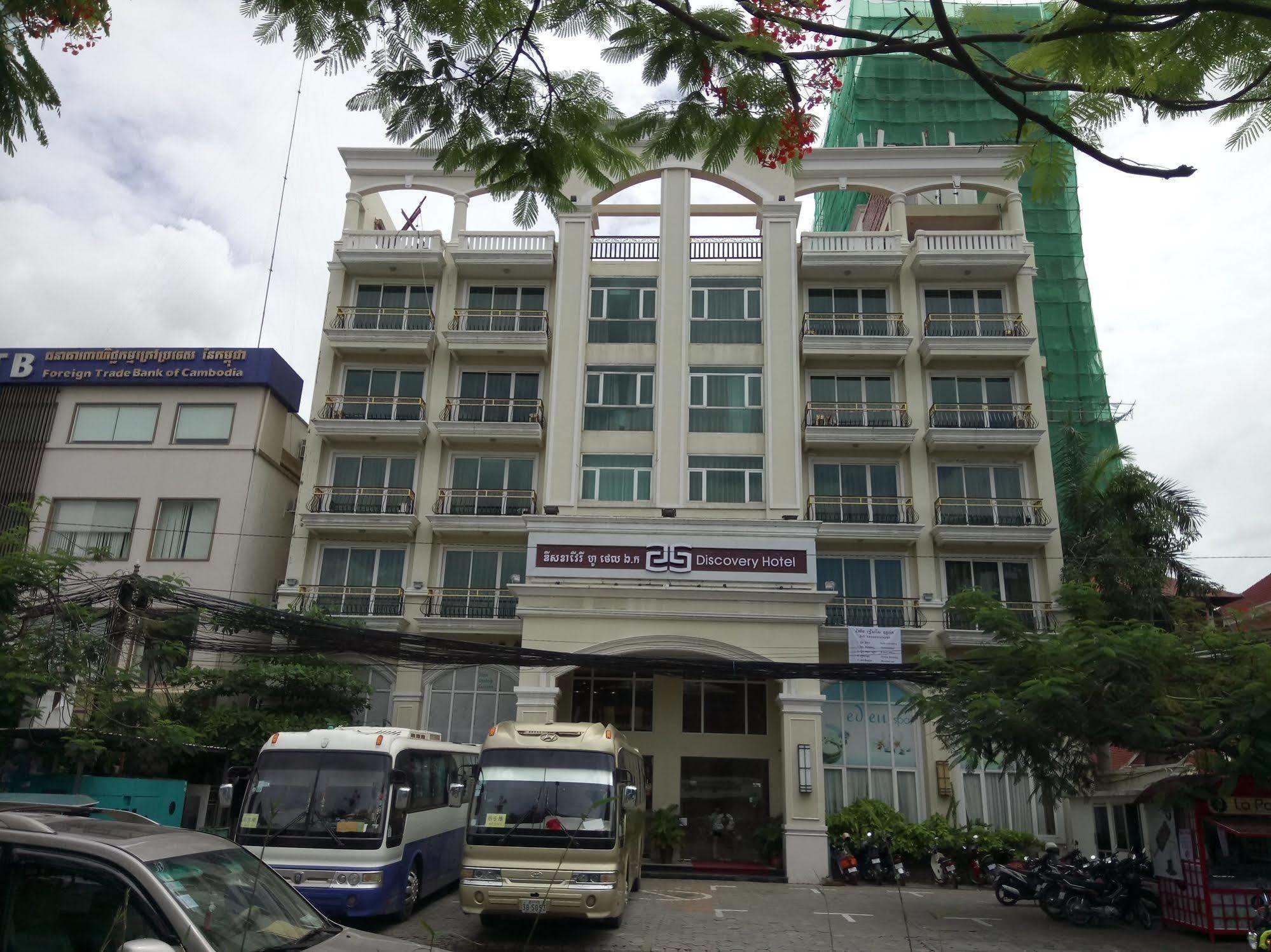 Discovery Hotel Phnom Penh Bagian luar foto